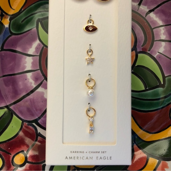 American Eagle 14K gold plated earring and charm set - Picture 3 of 5